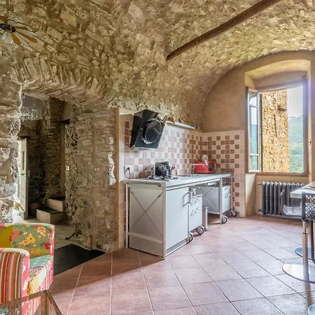 Le Holiday home